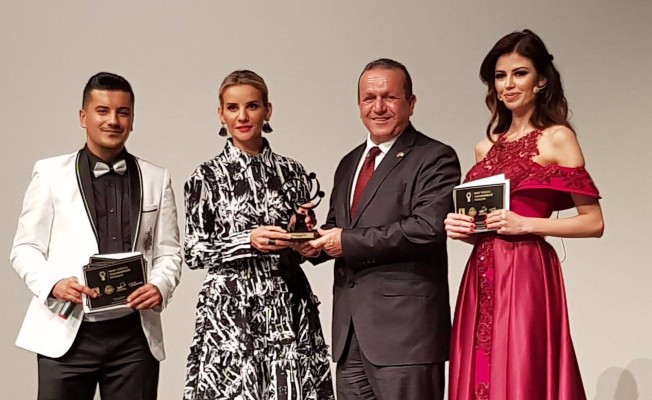 Ataoğlu "Yılın en iyi siyasetçisi" seçildi