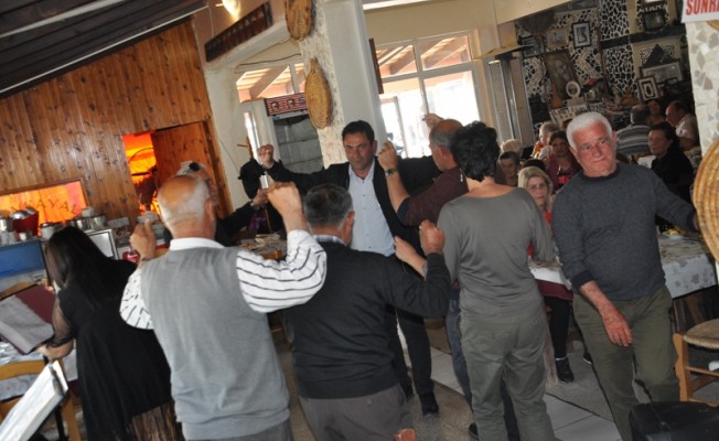 Çatalköy Belediyesi yaşlılara etkinlik düzenledi