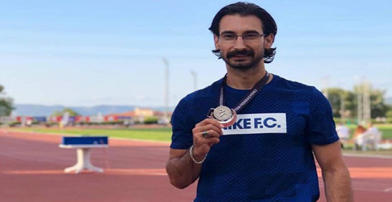 Yiğitcan Hekimoğlu 200 metrede Türkiye ikincisi oldu