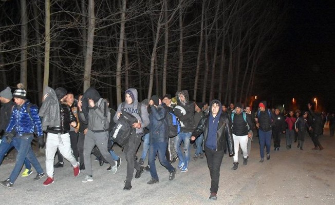 Türkiye Avrupa'ya sınır kapılarını açtı