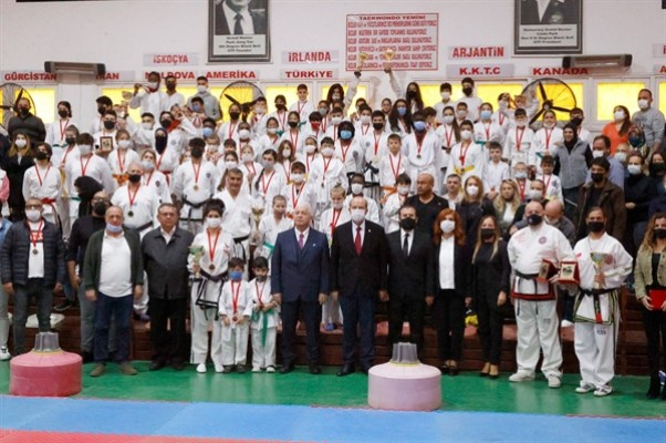 Tatar:  Gençlerimiz, gurur kaynağımızdır