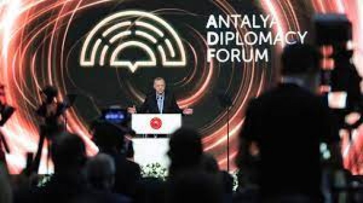 Kıbrıs Rum kesiminin Diplomasi Forumu'na davet edildiği iddiaları yalanlandı