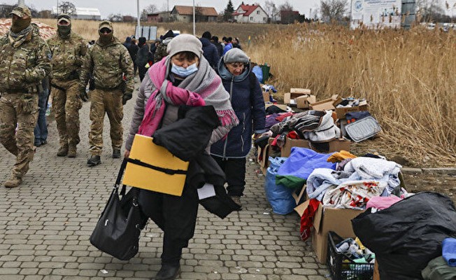 Rusya'dan sivillerin tahliyesi için 5 kentte ateşkes kararı