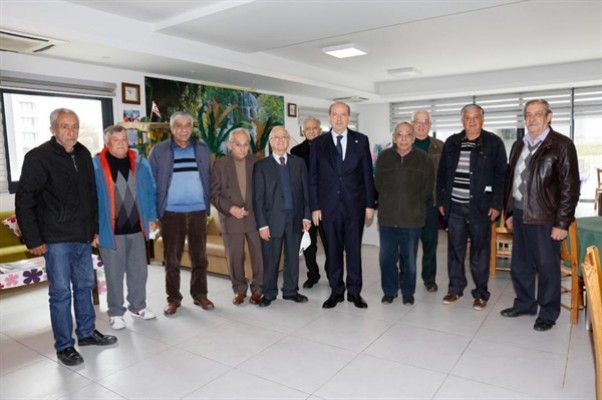 Tatar, Kıbrıs Türk Emekliler Derneği’ni ziyaret etti