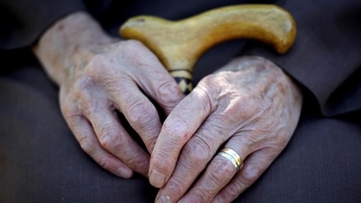“Alzheimer’dan korunmak için beynin verimli kullanılacağı aktiviteler yapılmalı”
