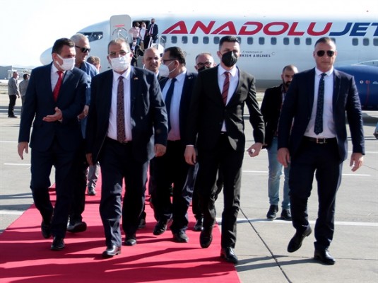 Başbakan Sucuoğlu ülkeye döndü