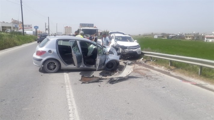 İskele Ercan anayolunda kaza: 1’i ağır 6 yaralı