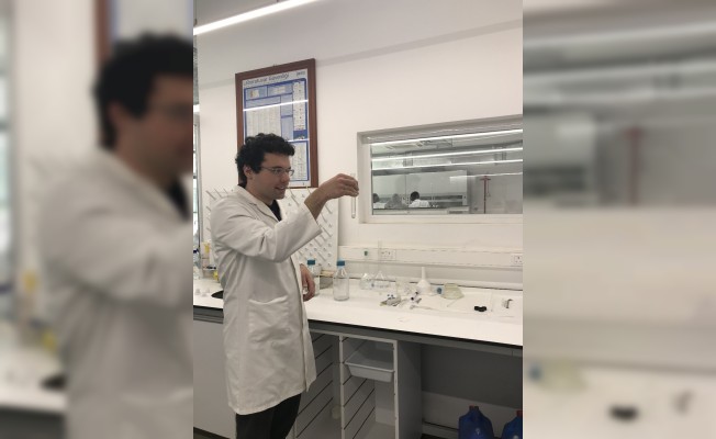  Kıbrıslı Türk genç eczacı yeni bir tür antibiyotik üretti