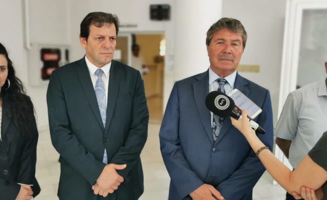 Başbakan Girne’deki devlet dairelerini ziyaret etti
