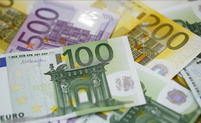 Euro 18,36 liradan, sterlin 21,36 liradan işlem görüyor