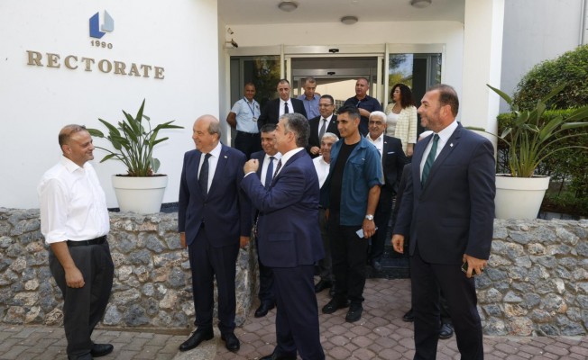 Cumhurbaşkanı Ersin Tatar, LAÜ'yü ziyaret etti