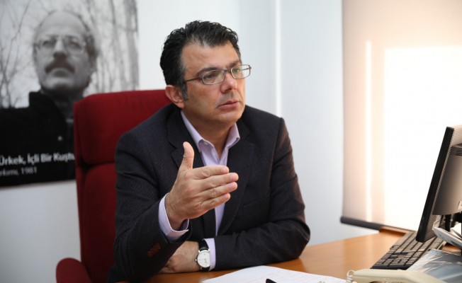 Akansoy Dışişleri Bakanı Ertuğruloğlu’nu eleştirdi