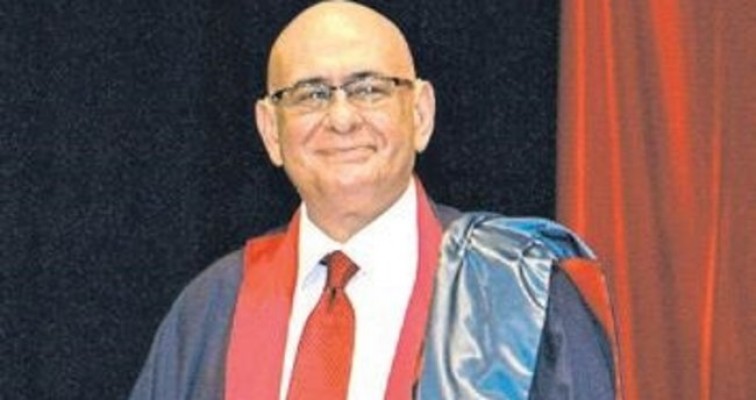 YDÜ Rektörü Prof. Dr. Ümit Hassan hayatını kaybetti