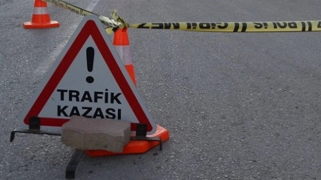 Girne’de Beşparmaklar caddesi üzerinde trafik kazası!